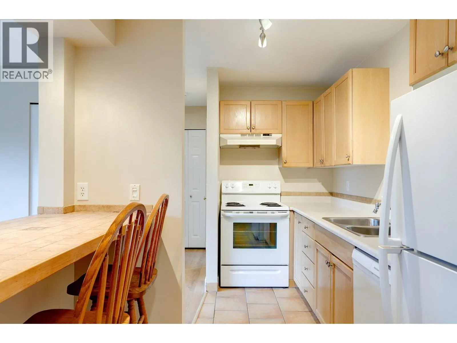 505 Browne Road Unit# 103