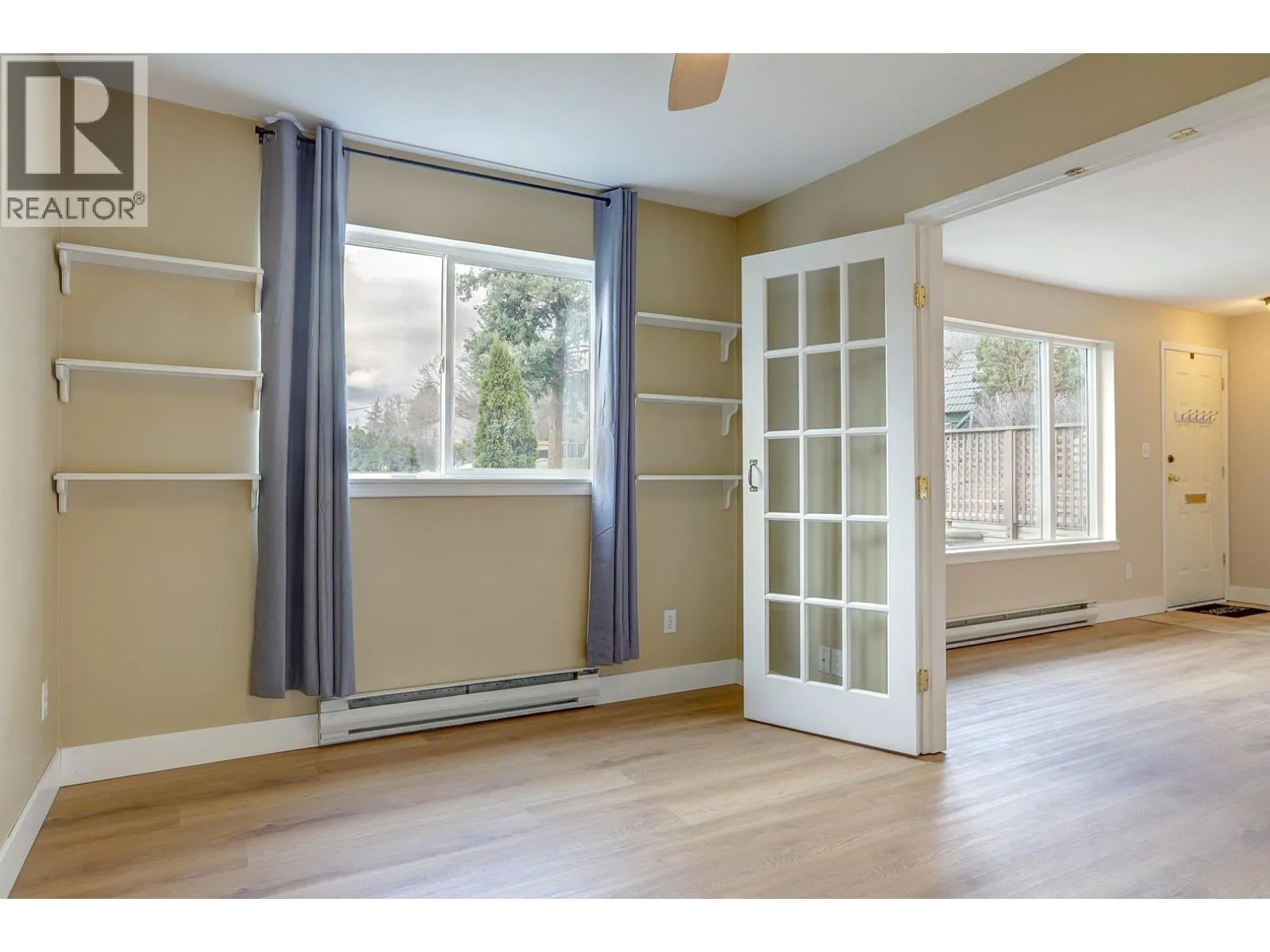 505 Browne Road Unit# 103