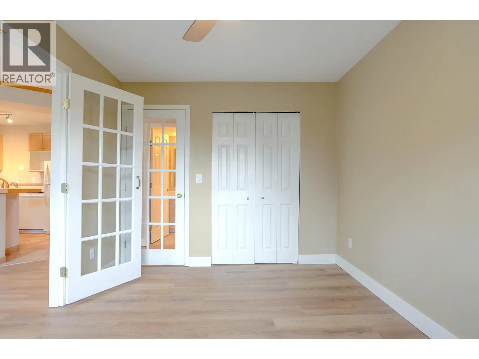505 Browne Road Unit# 103
