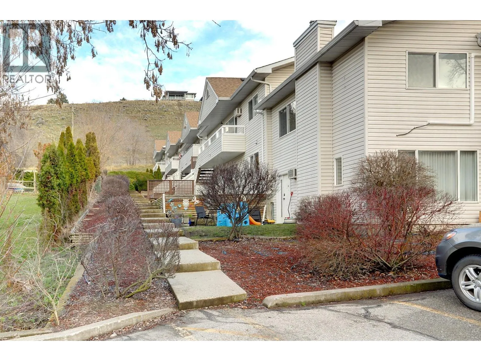 505 Browne Road Unit# 103