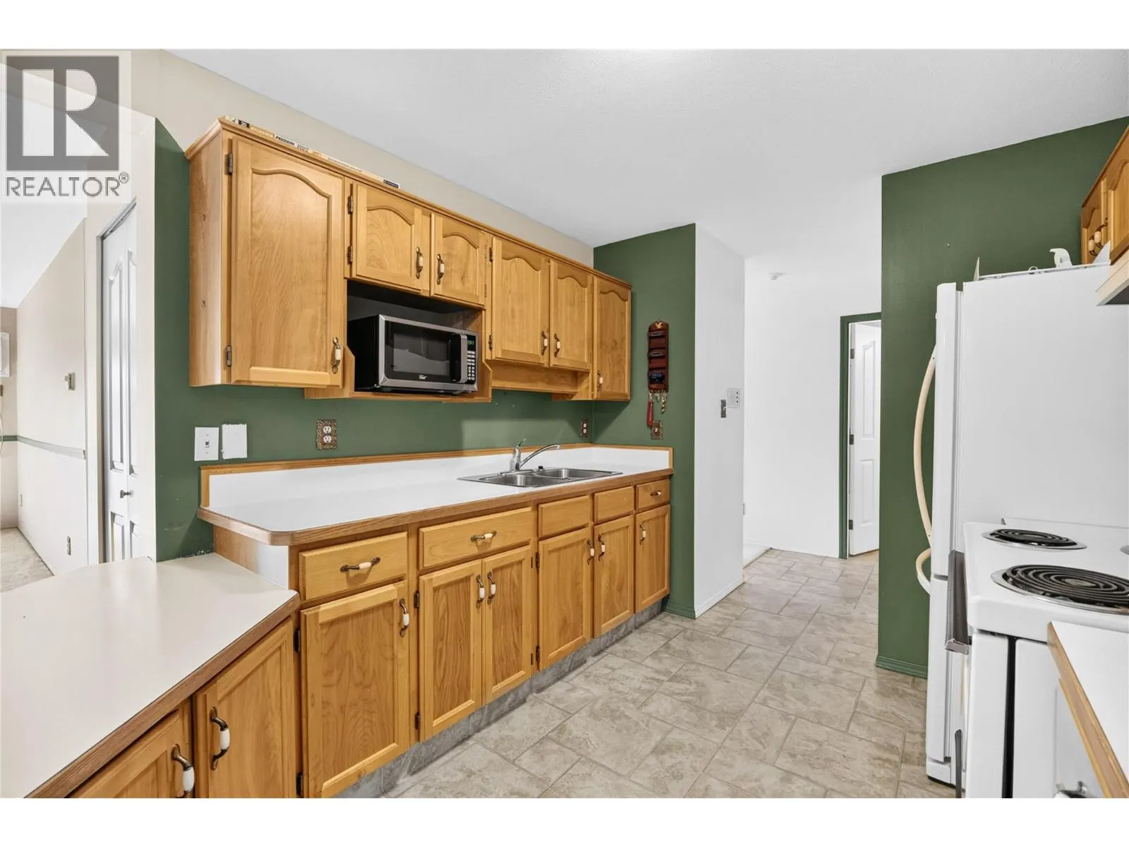 133 Winnipeg Street Unit# 204