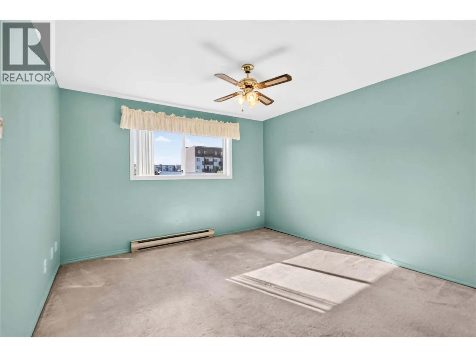 133 Winnipeg Street Unit# 204