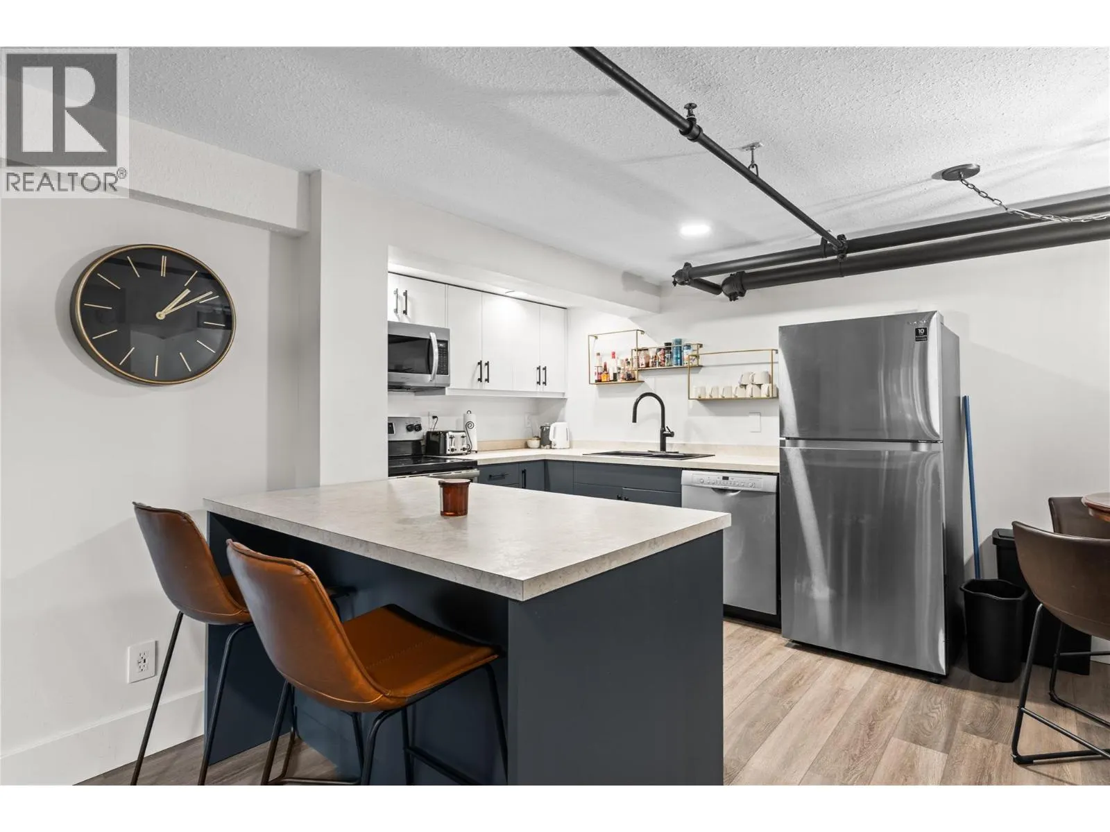 9885 Pinnacles Road Unit# 102