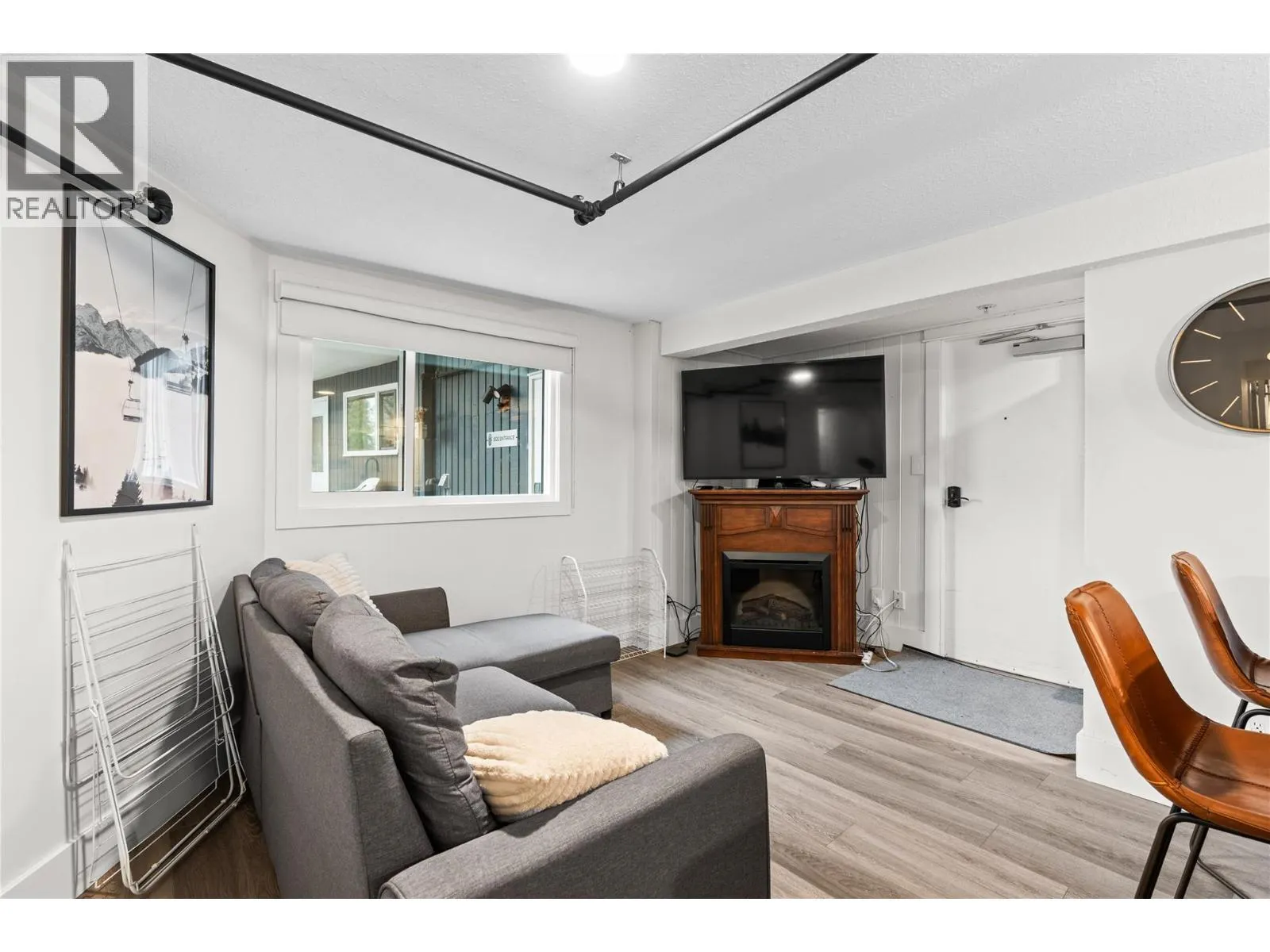 9885 Pinnacles Road Unit# 102