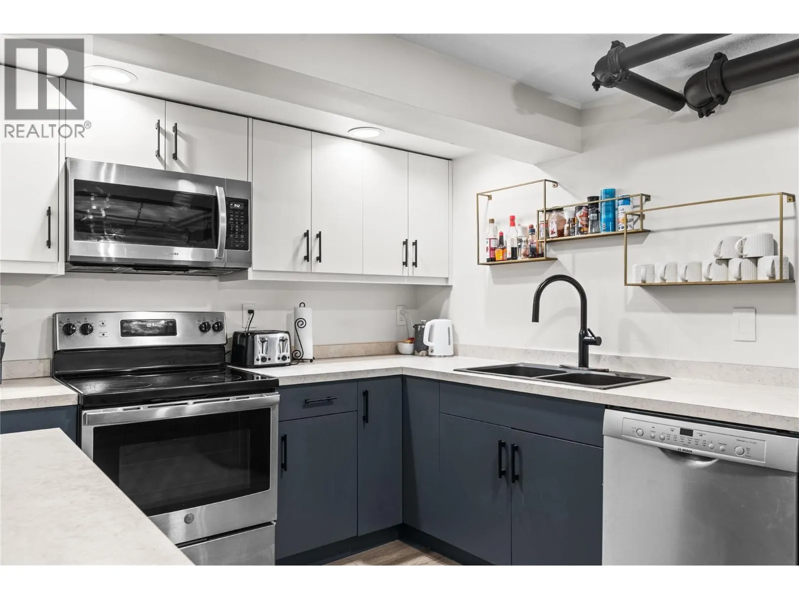 9885 Pinnacles Road Unit# 102