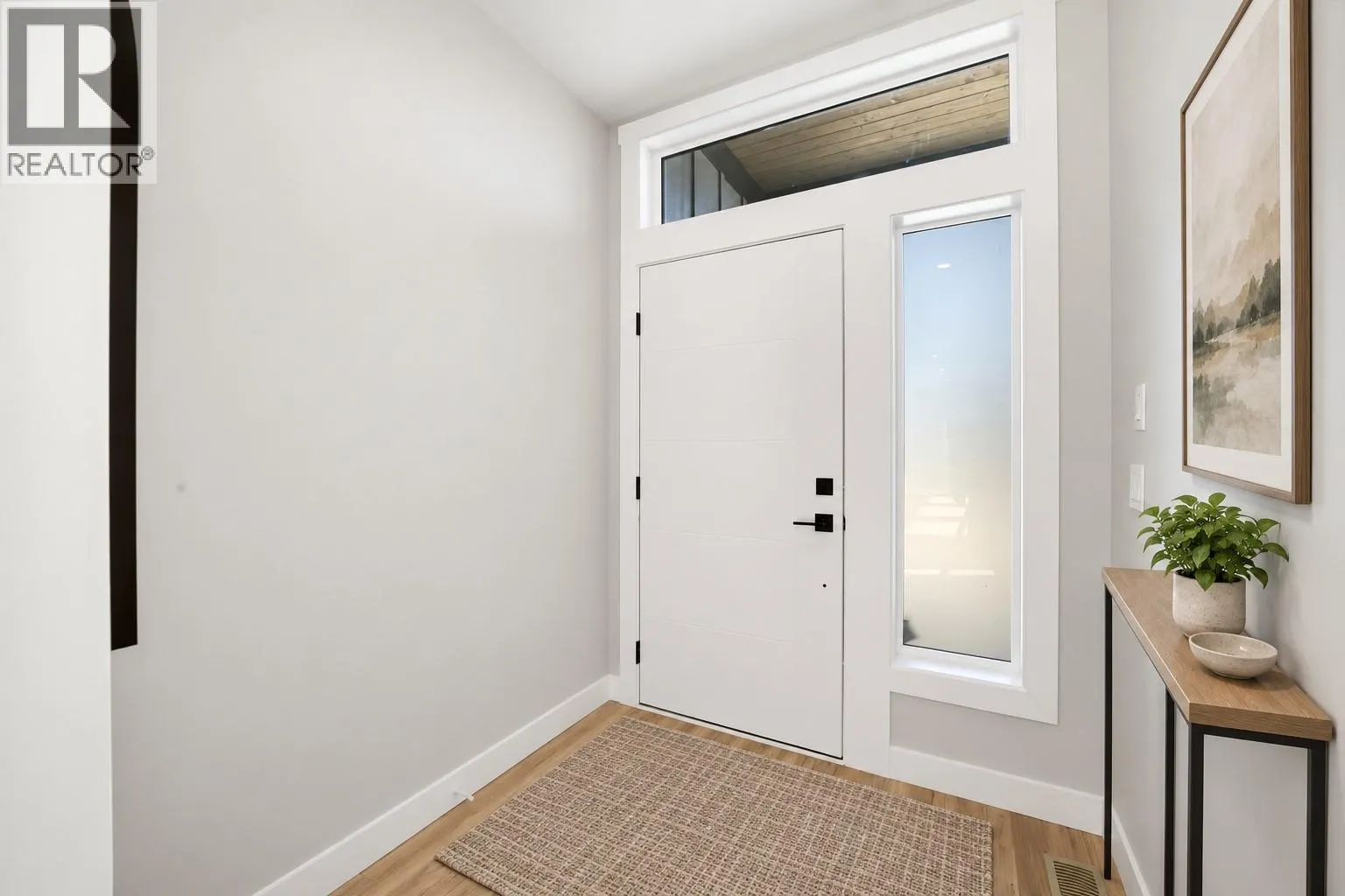 186 Salmon Arm Drive