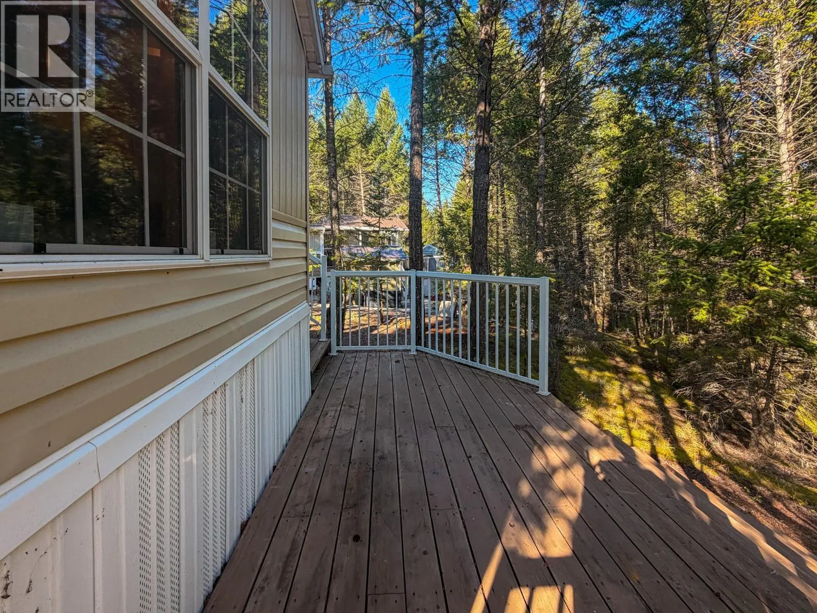 4906 LYNX Drive