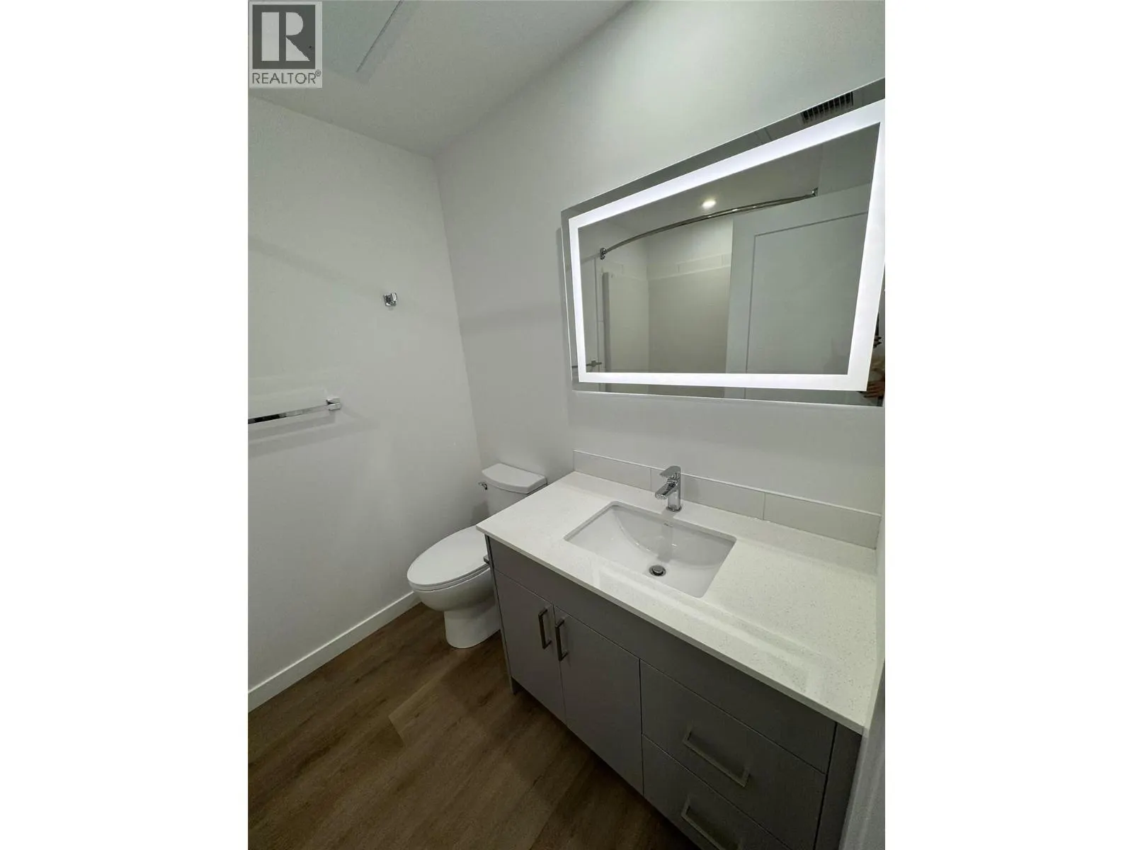 1274 Devonshire Avenue Unit# 445