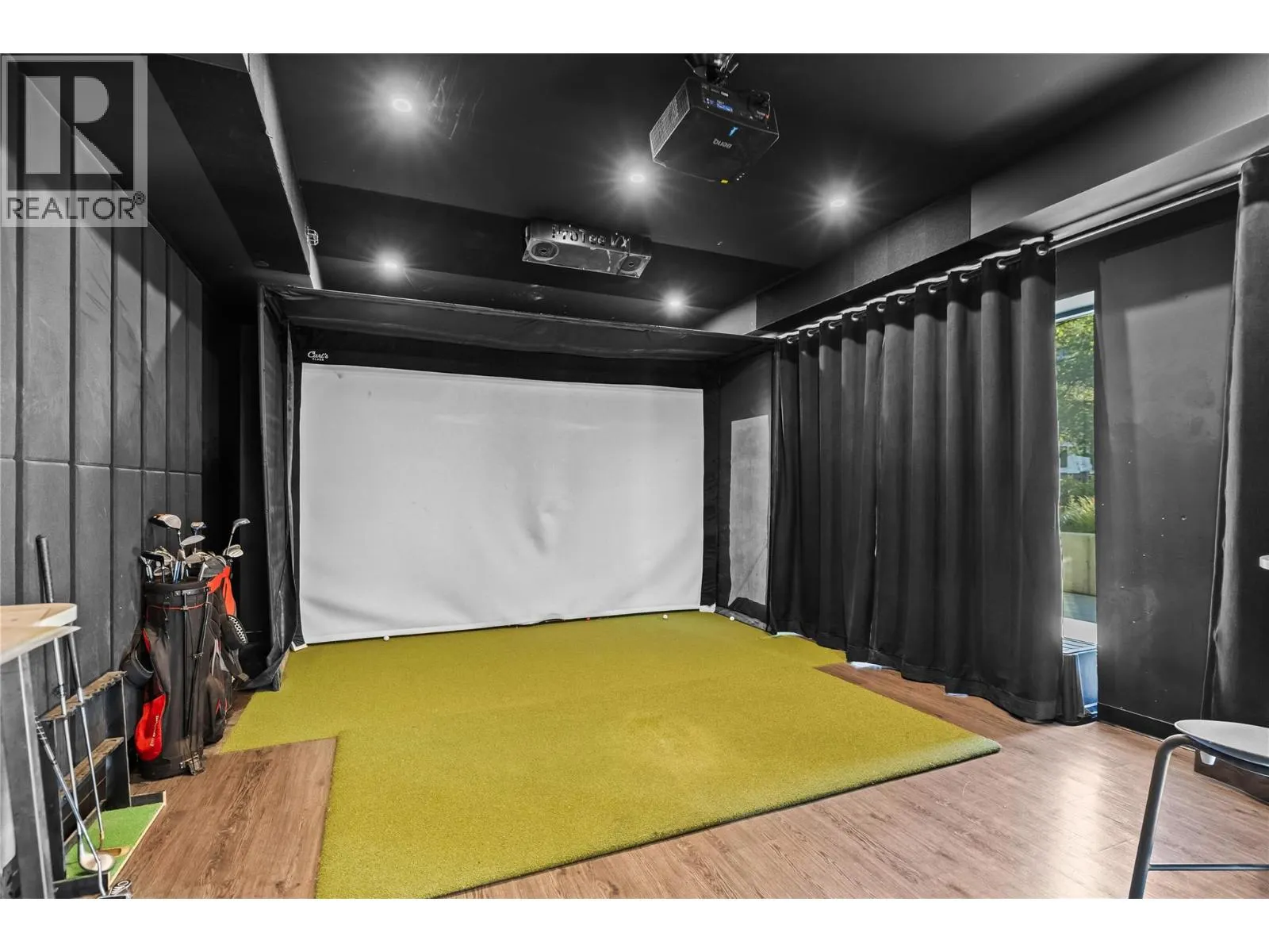 1274 Devonshire Avenue Unit# 445