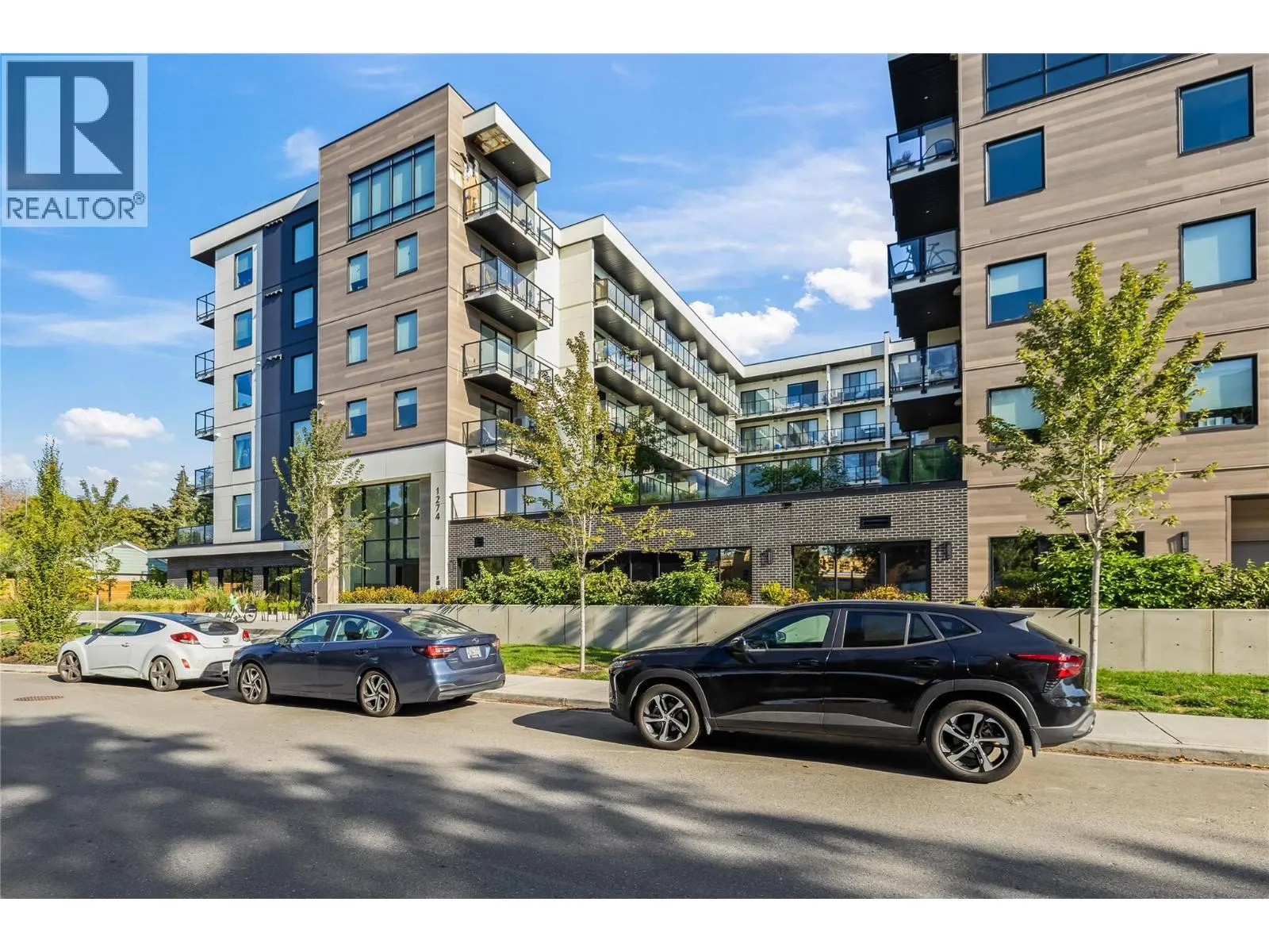 1274 Devonshire Avenue Unit# 445