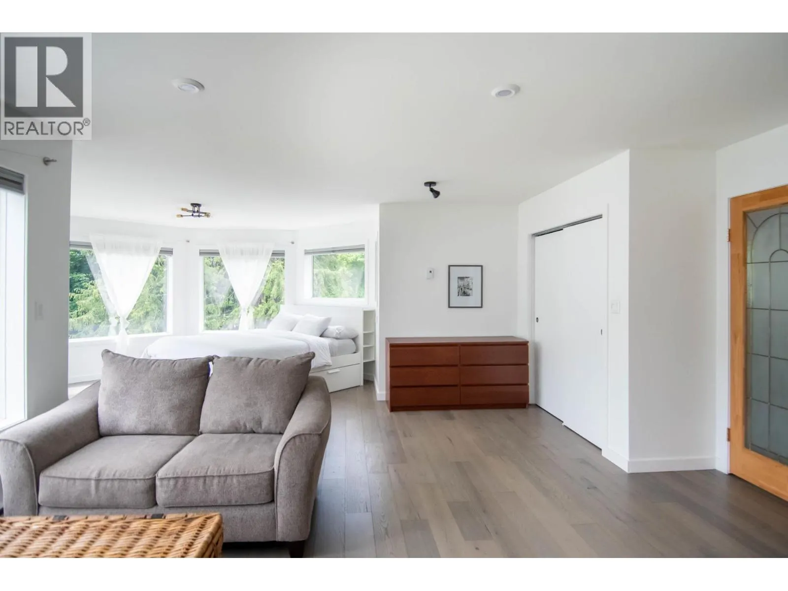 4161 HEROUX Road