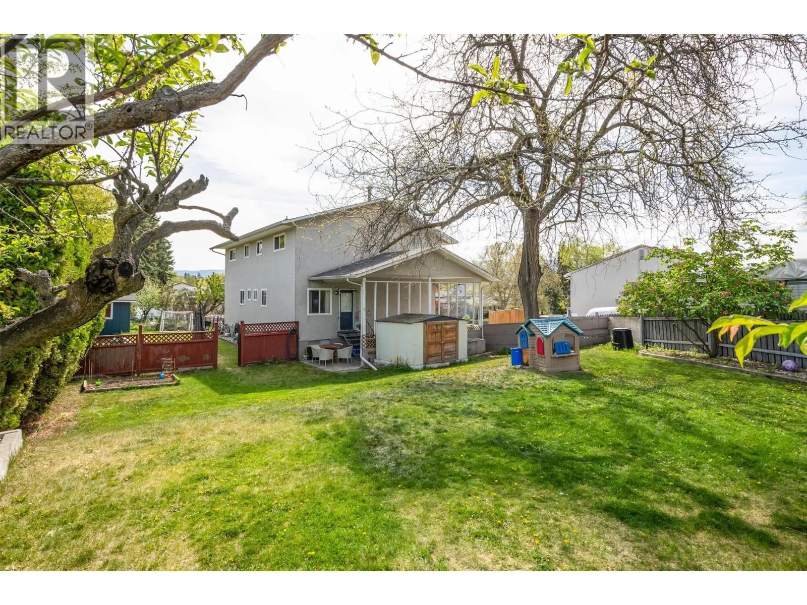 1360 Elm Street