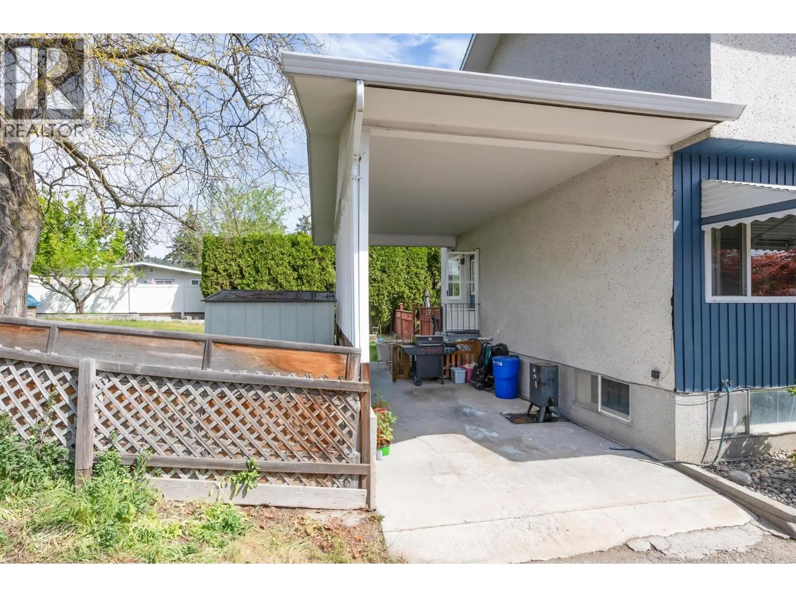 1360 Elm Street