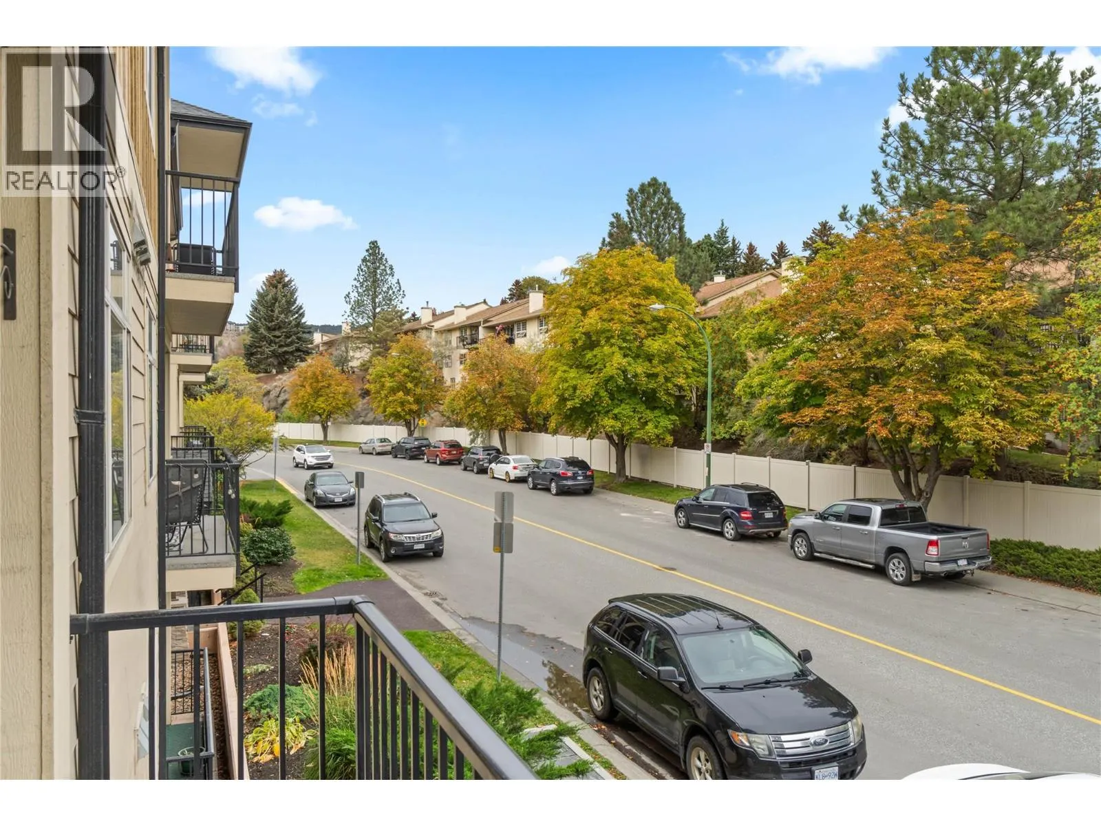 1390 HILLSIDE Drive Unit# 207