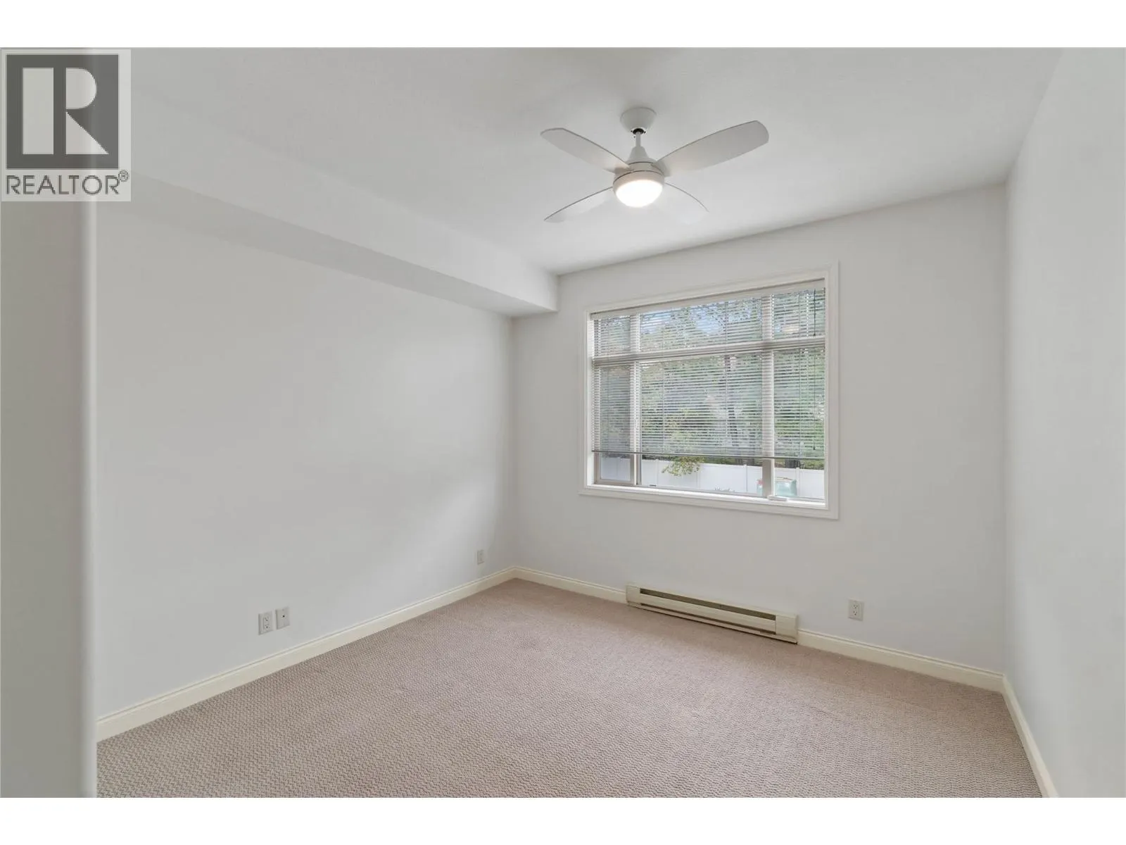 1390 HILLSIDE Drive Unit# 207