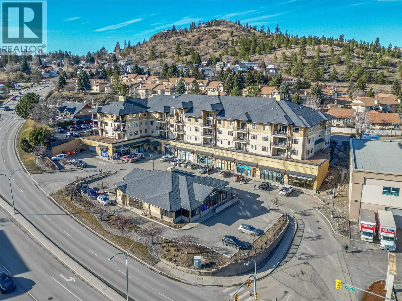 1390 HILLSIDE Drive Unit# 207