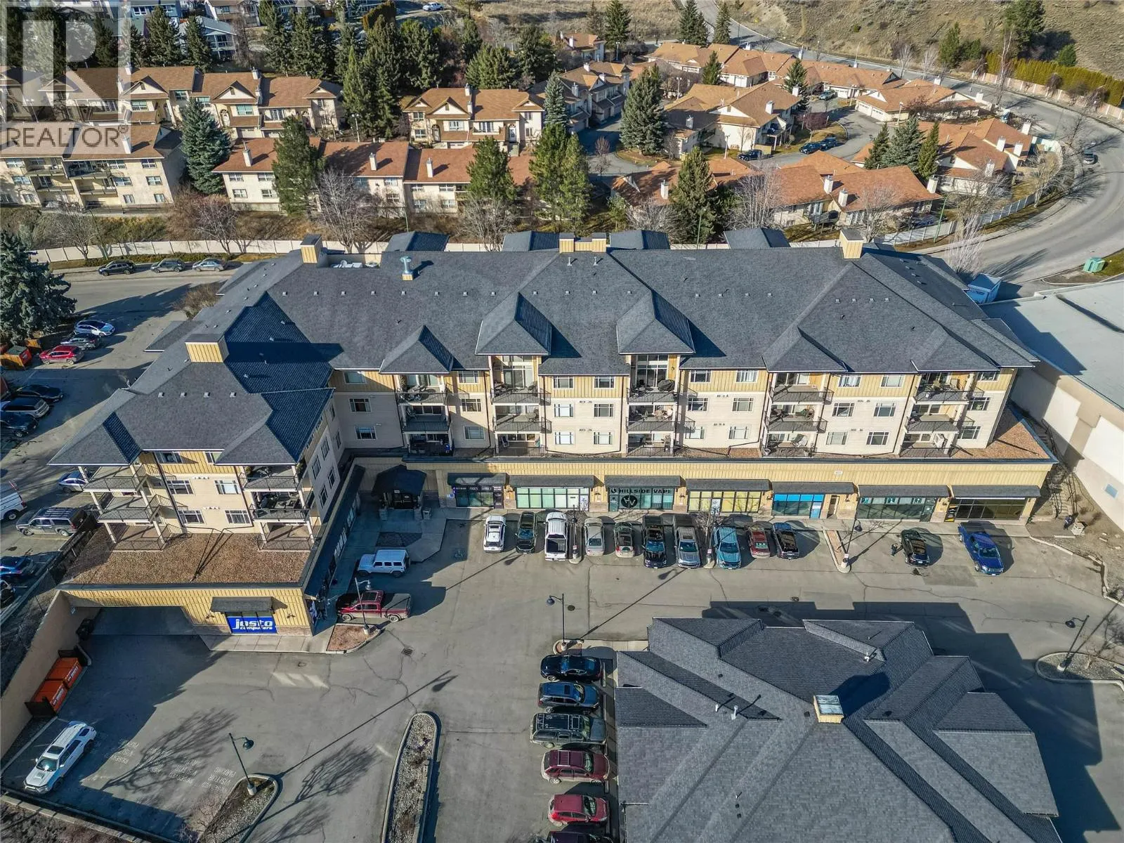 1390 HILLSIDE Drive Unit# 207