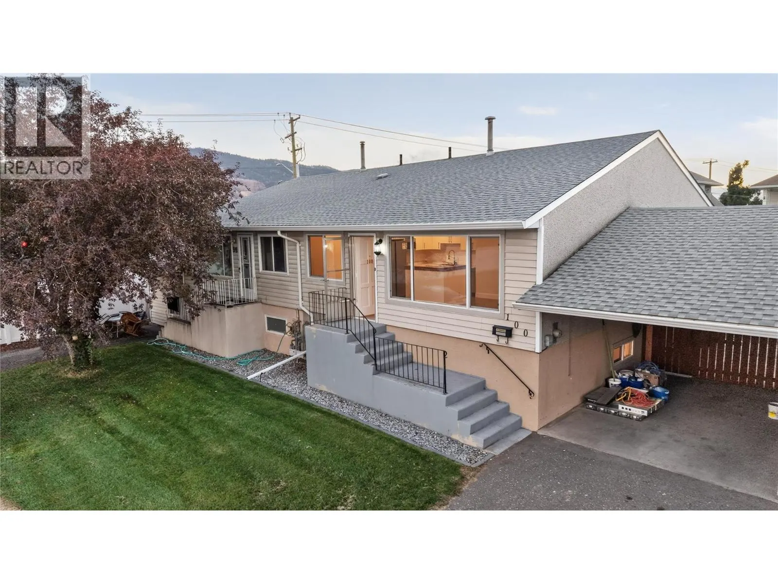 800 VALHALLA Drive Unit# 100