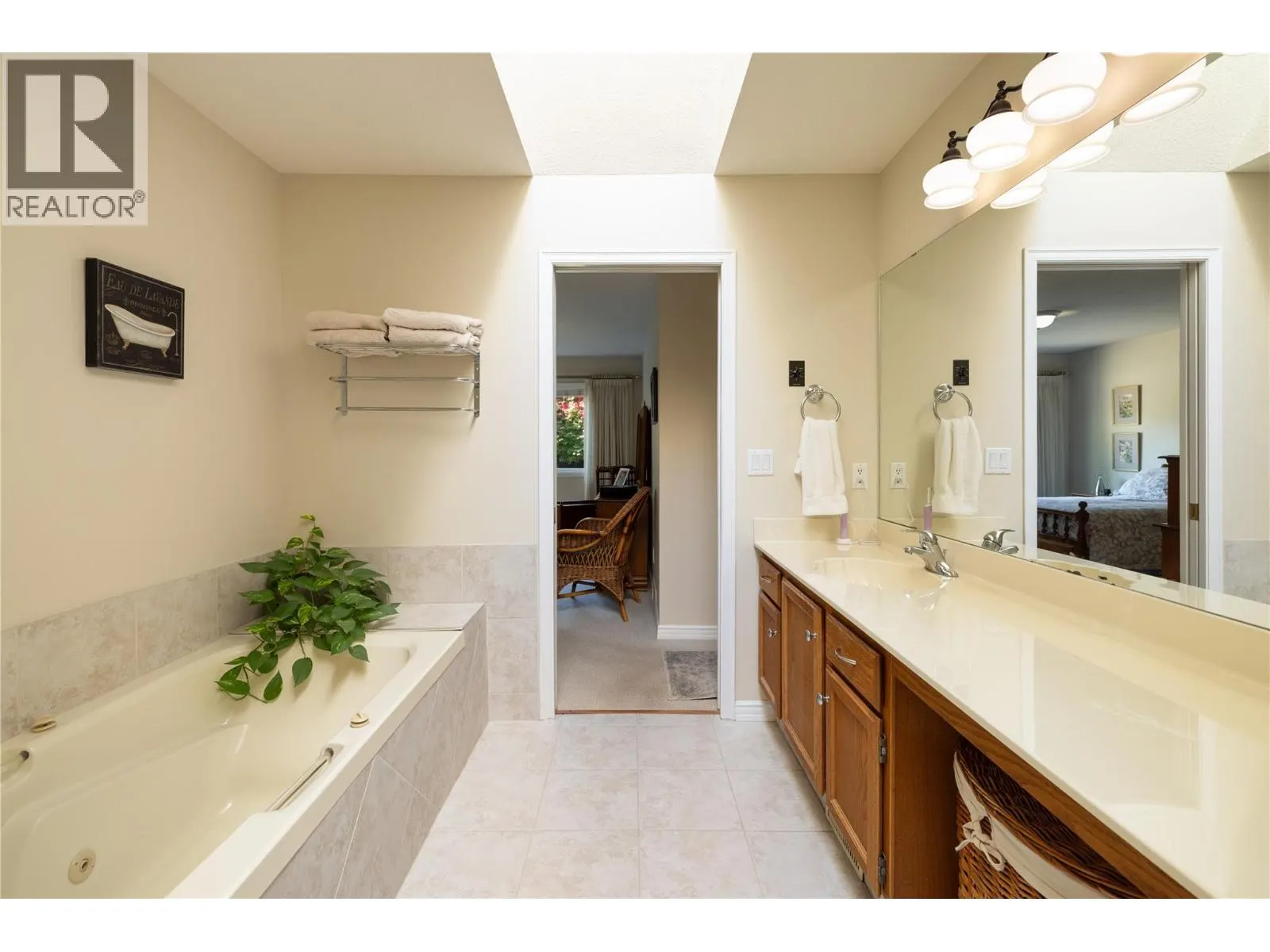 1995 Burtch Road Unit# 170