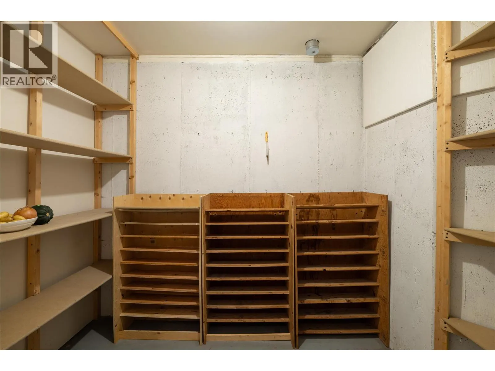 1995 Burtch Road Unit# 170