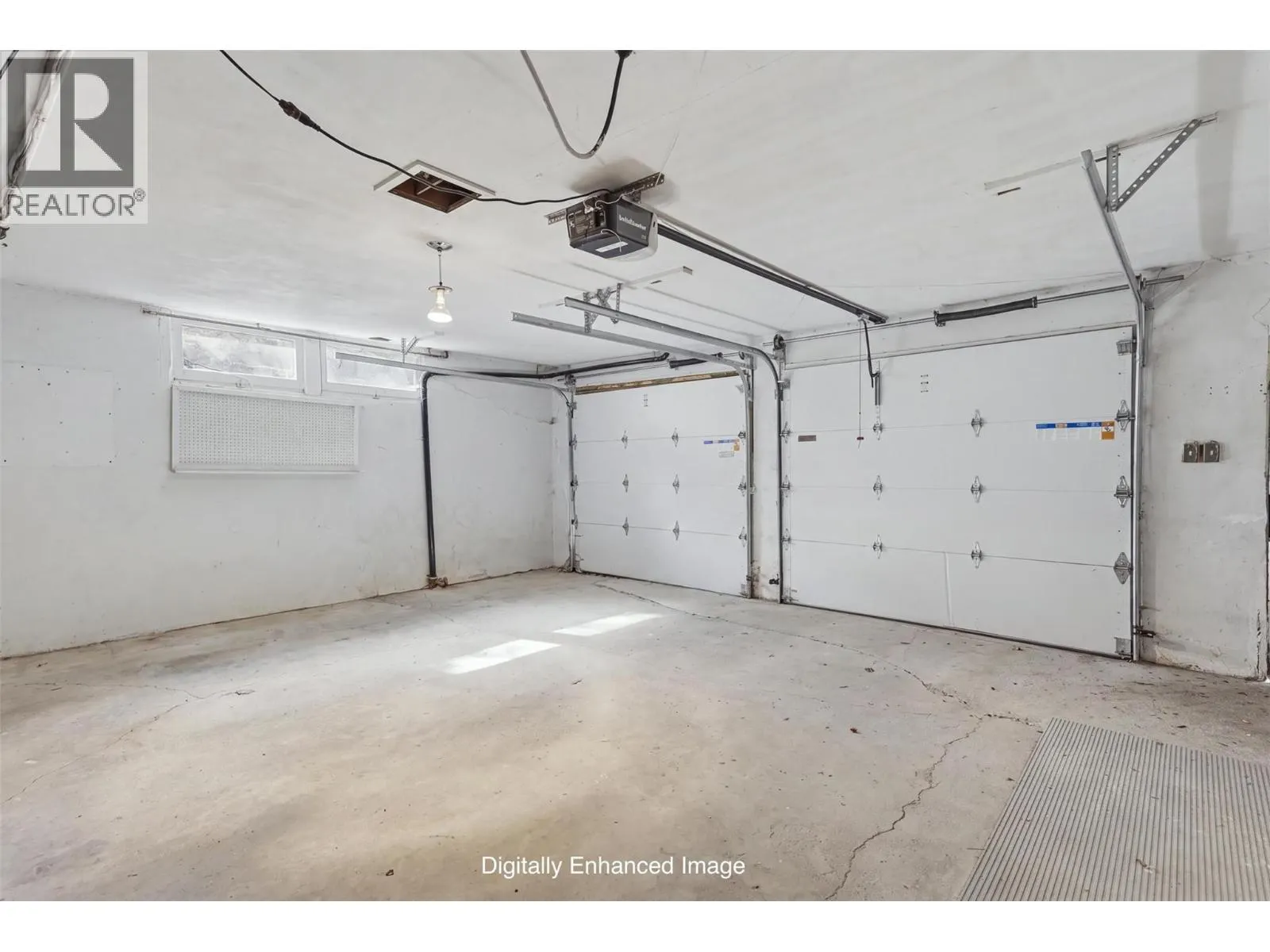 211 CONNAUGHT Road