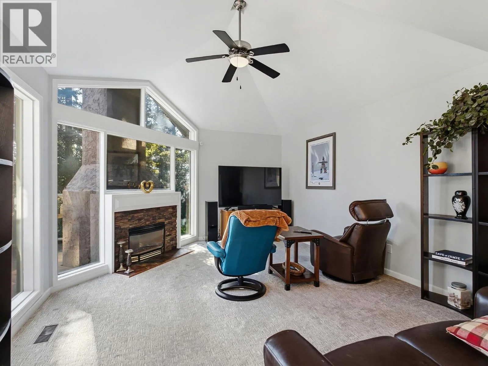 764 Cassiar Place