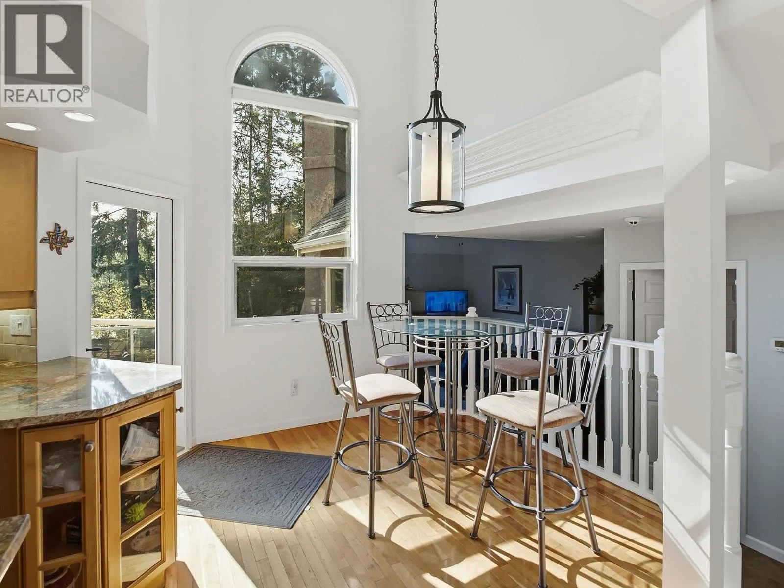 764 Cassiar Place