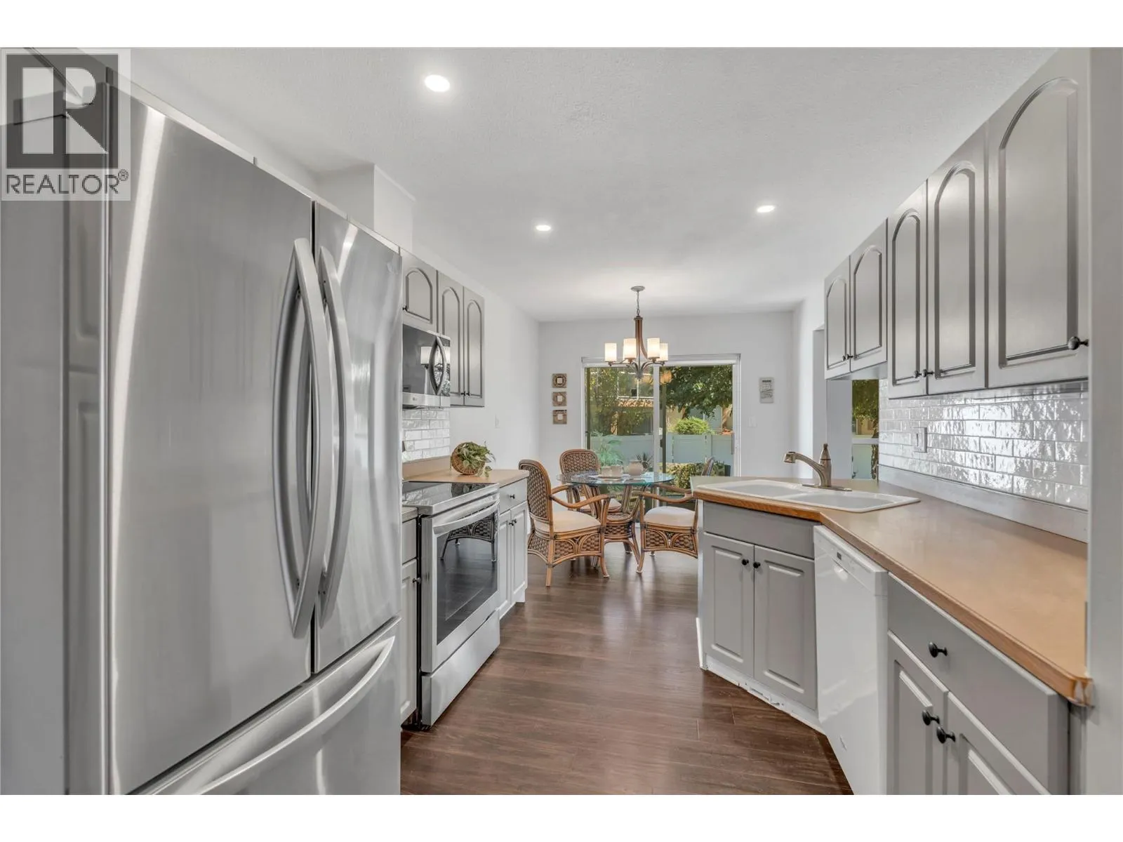 3948 Finnerty Road Unit# 175