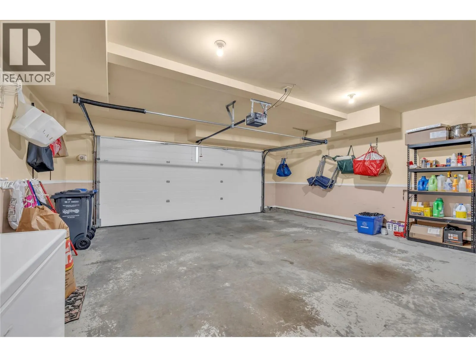 3948 Finnerty Road Unit# 175