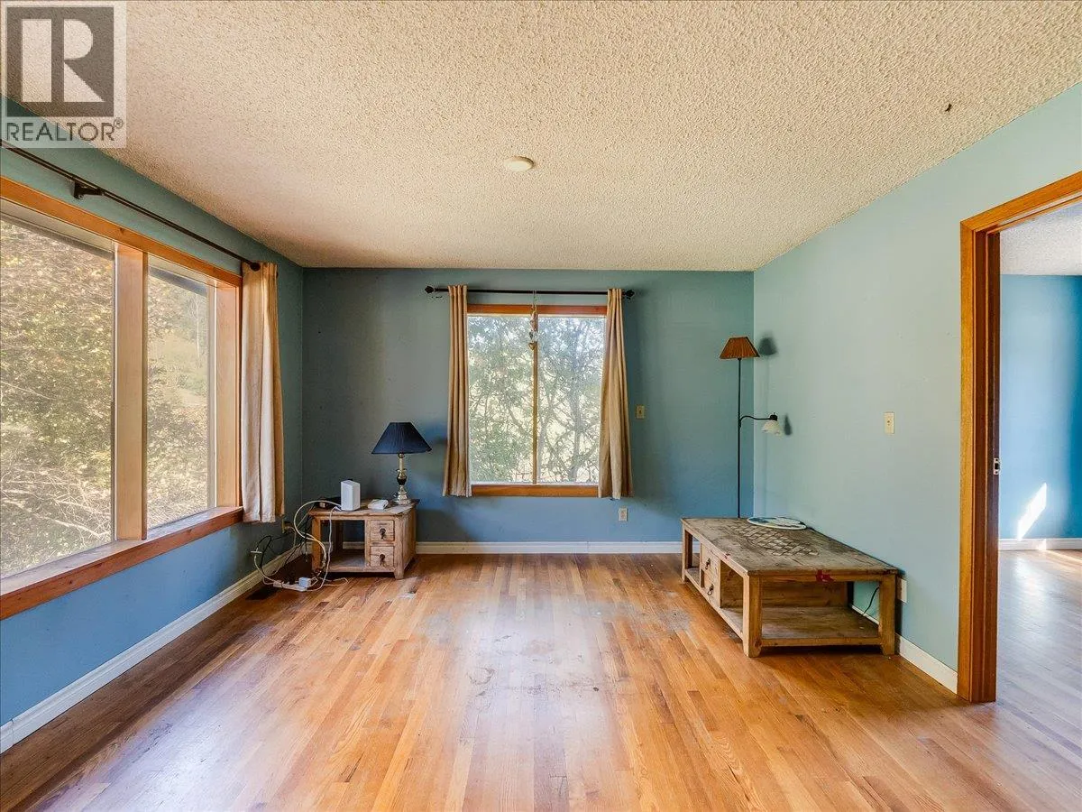 3168 Pass Creek Road