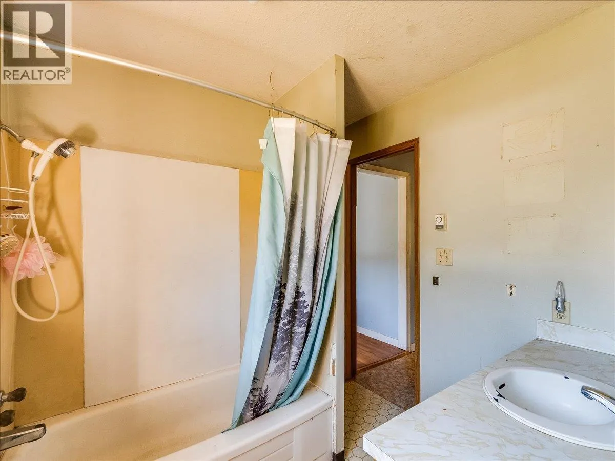 3168 Pass Creek Road