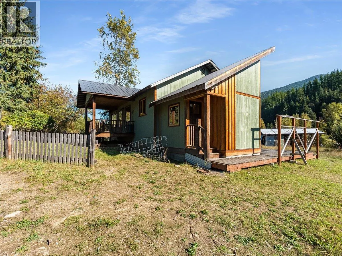 3168 Pass Creek Road