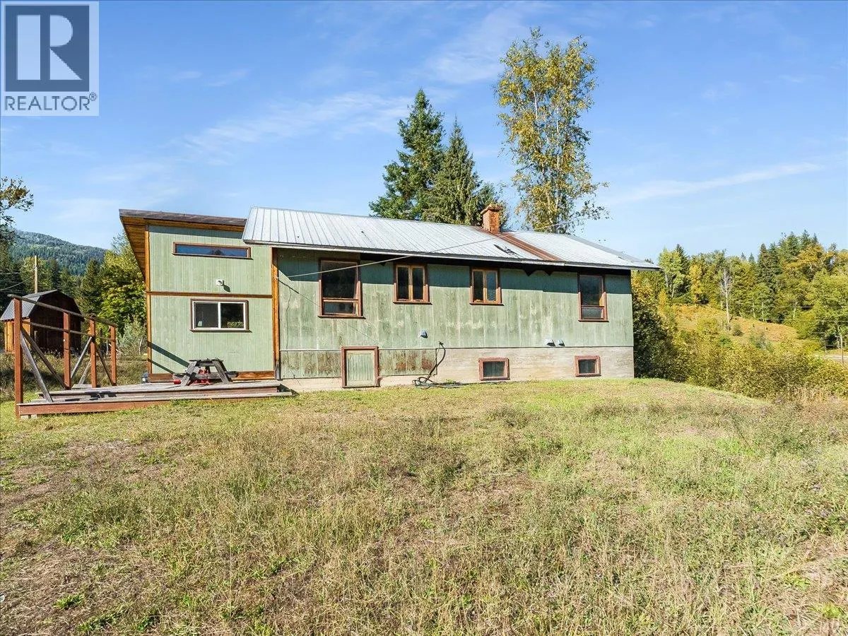 3168 Pass Creek Road