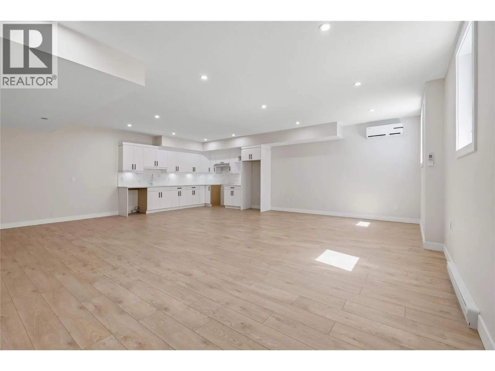 258 Summer Wood Drive