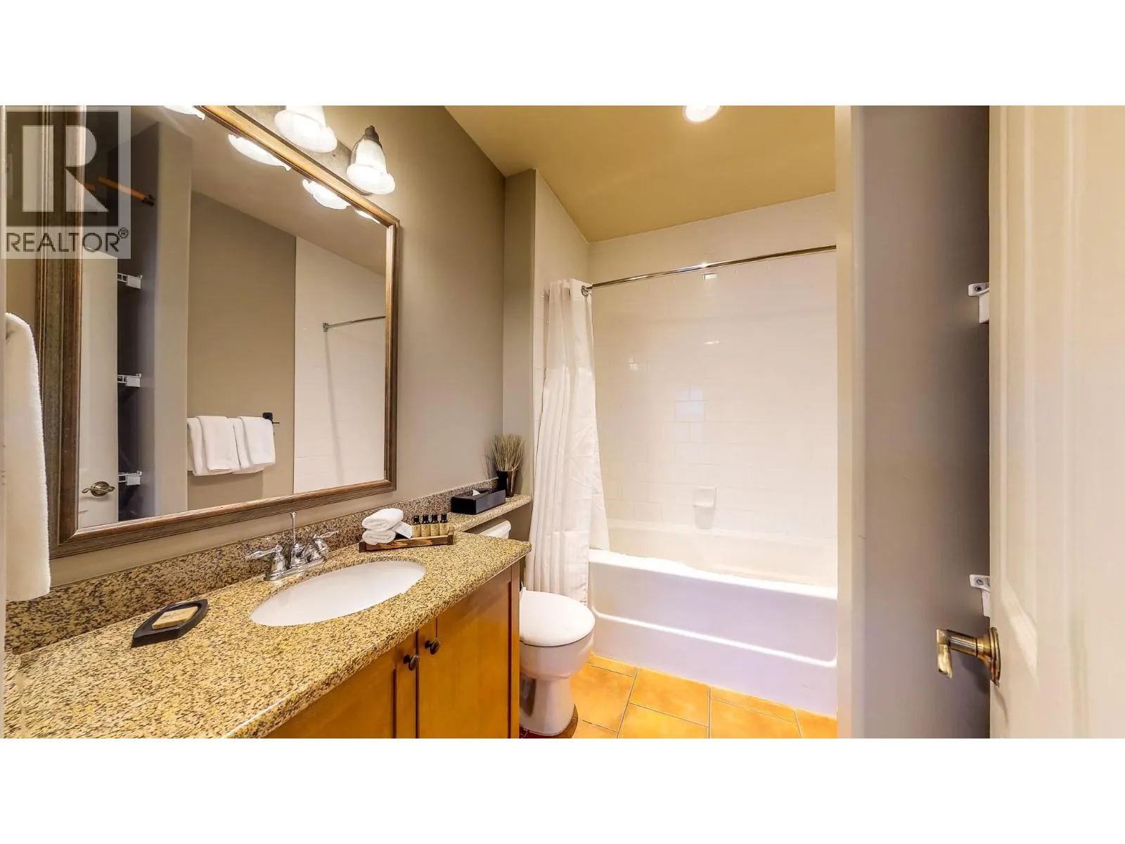 1200 RANCHER CREEK Road Unit# 11C