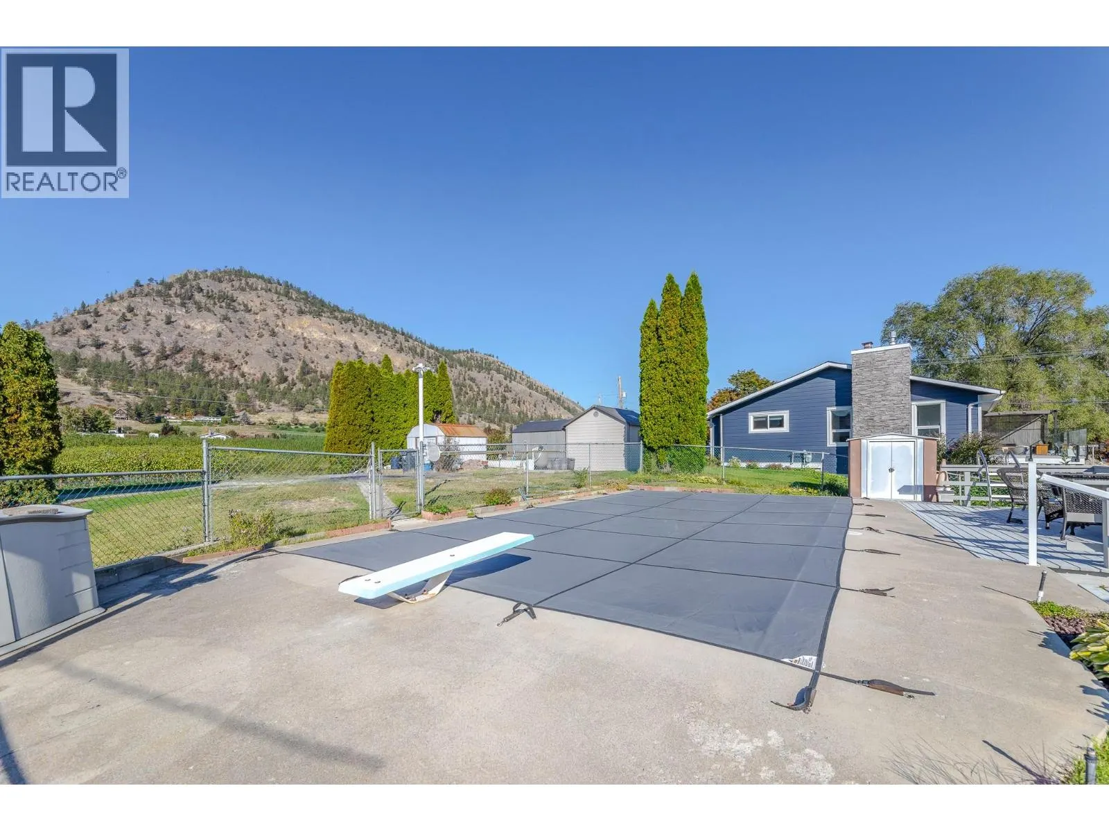 8820 Happy Valley Road