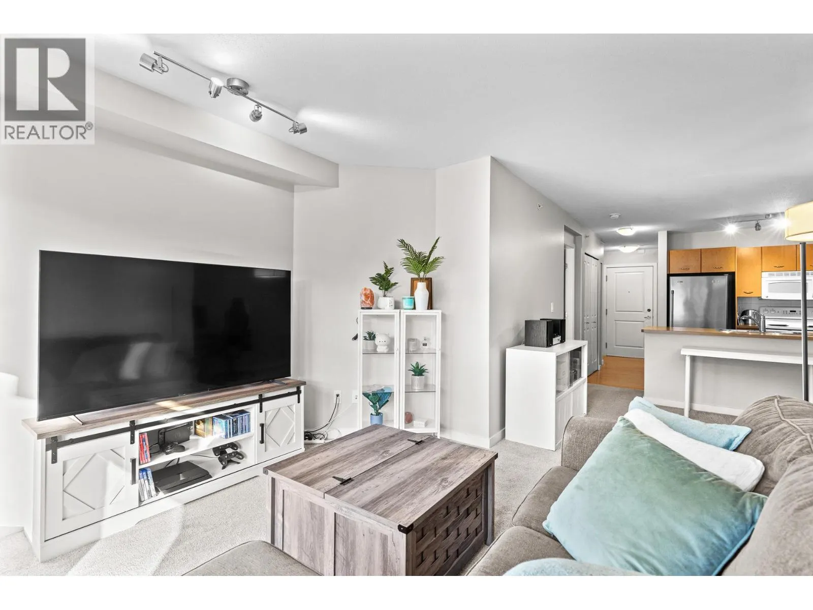 533 Yates Road Unit# 411