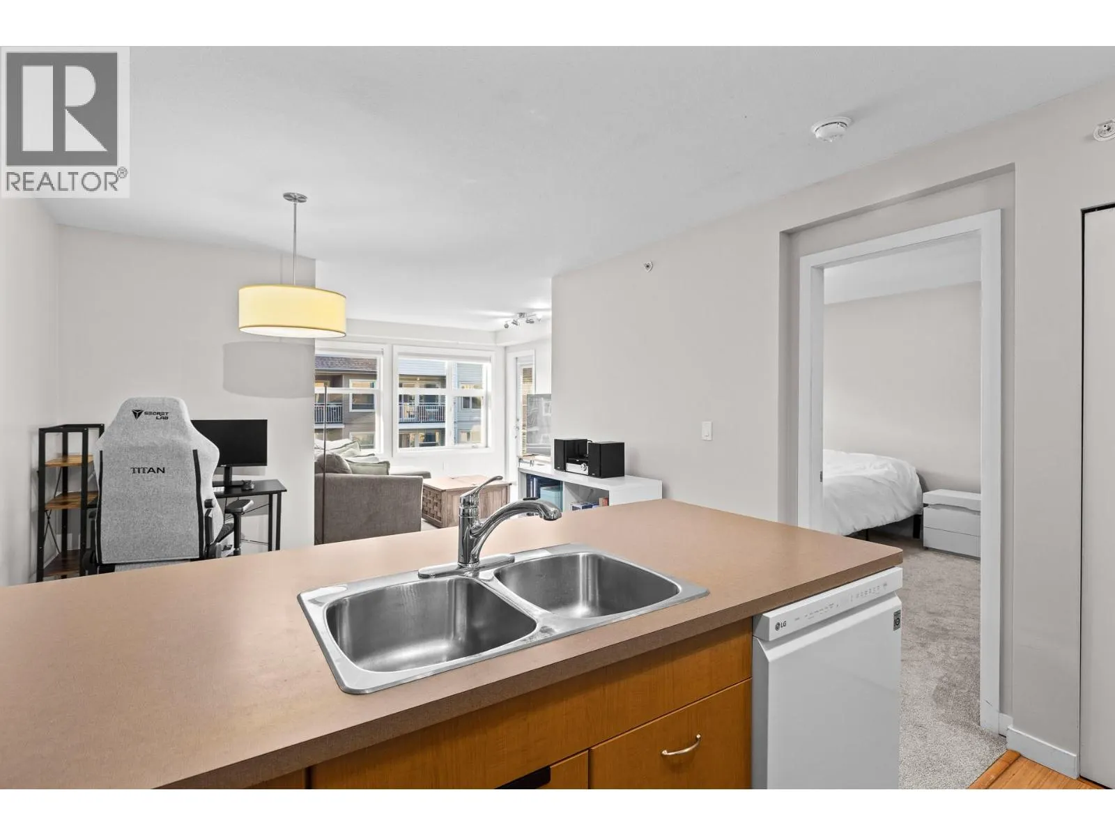 533 Yates Road Unit# 411