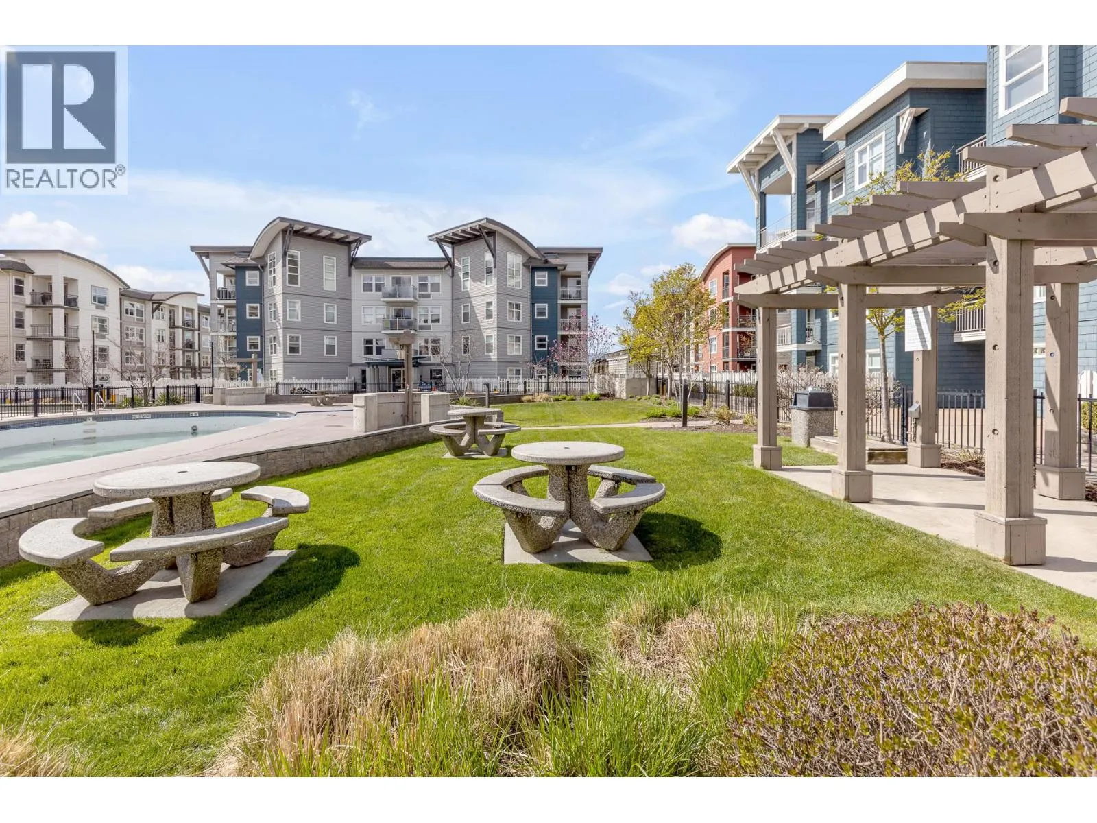 533 Yates Road Unit# 411