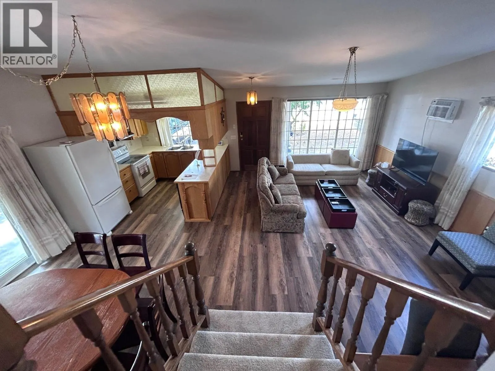 255 Cambie Road