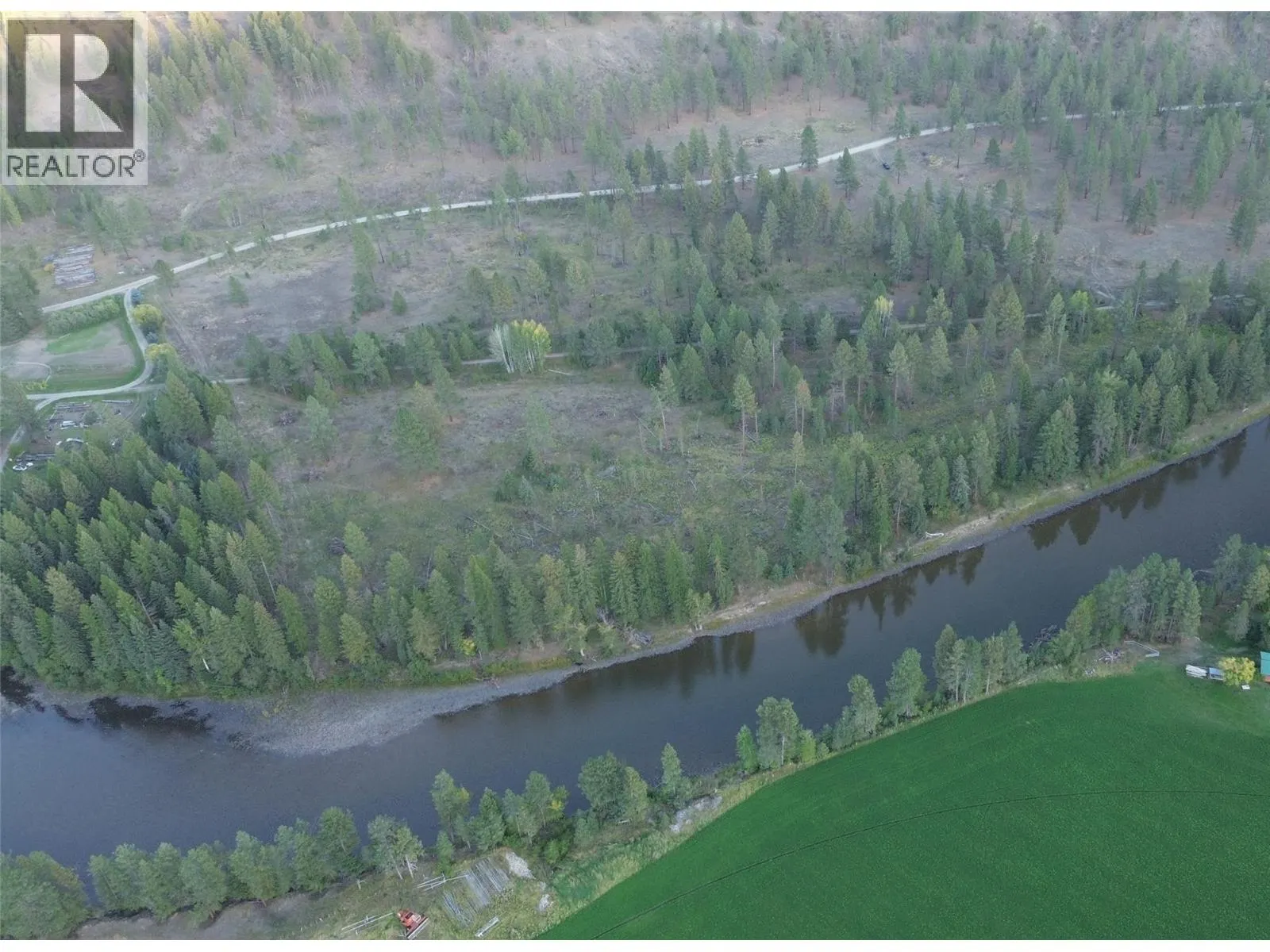 DL 1402S Kettle River E Road
