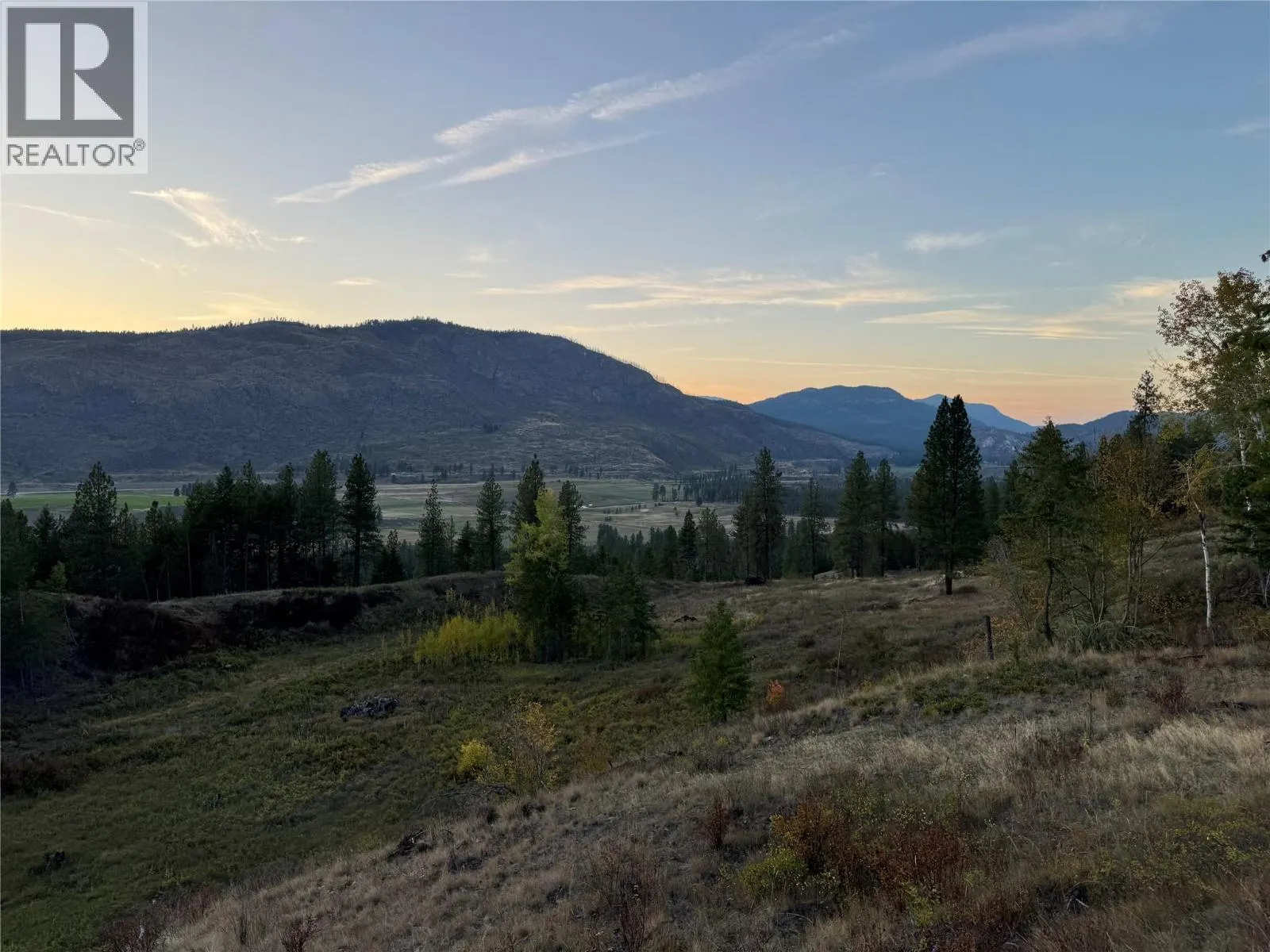 DL 1402S Kettle River E Road