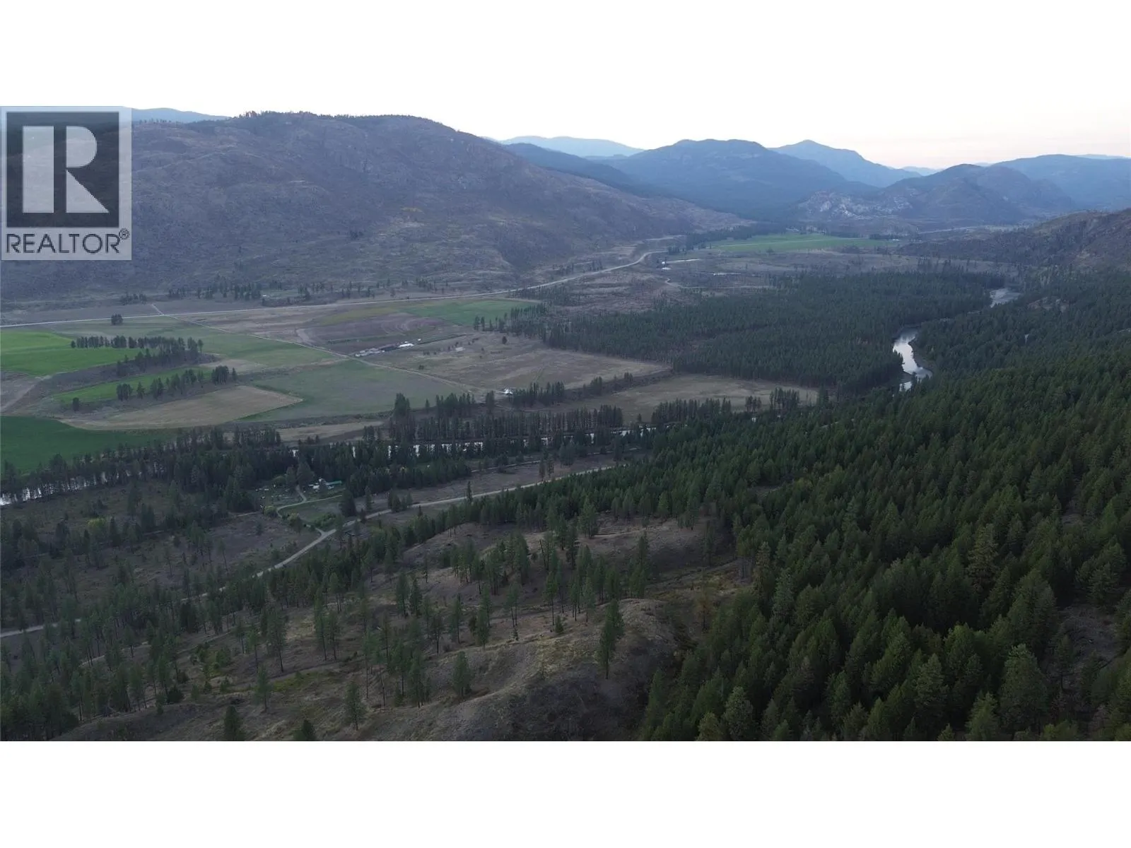 DL 1402S Kettle River E Road