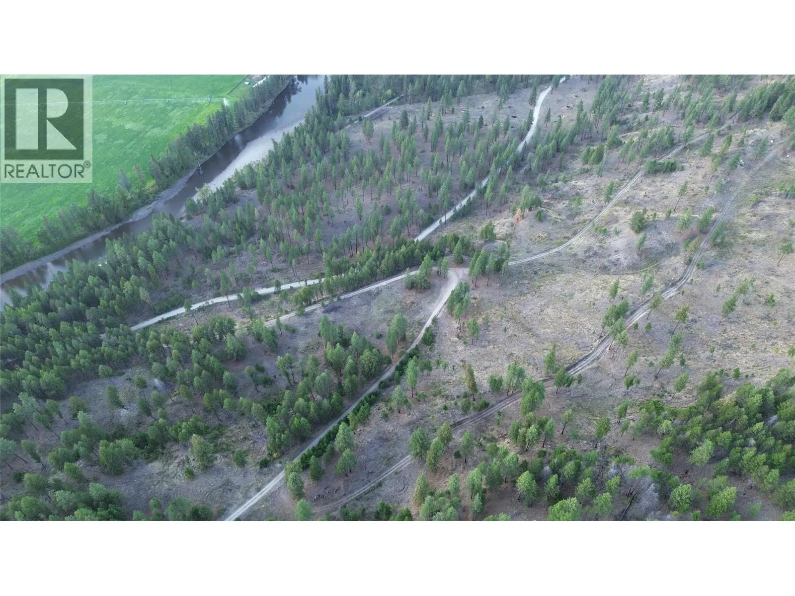 DL 1402S Kettle River E Road