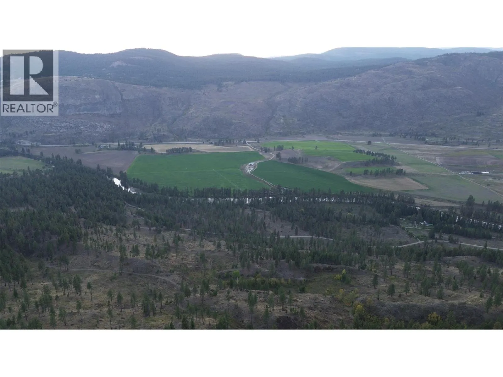 DL 1402S Kettle River E Road