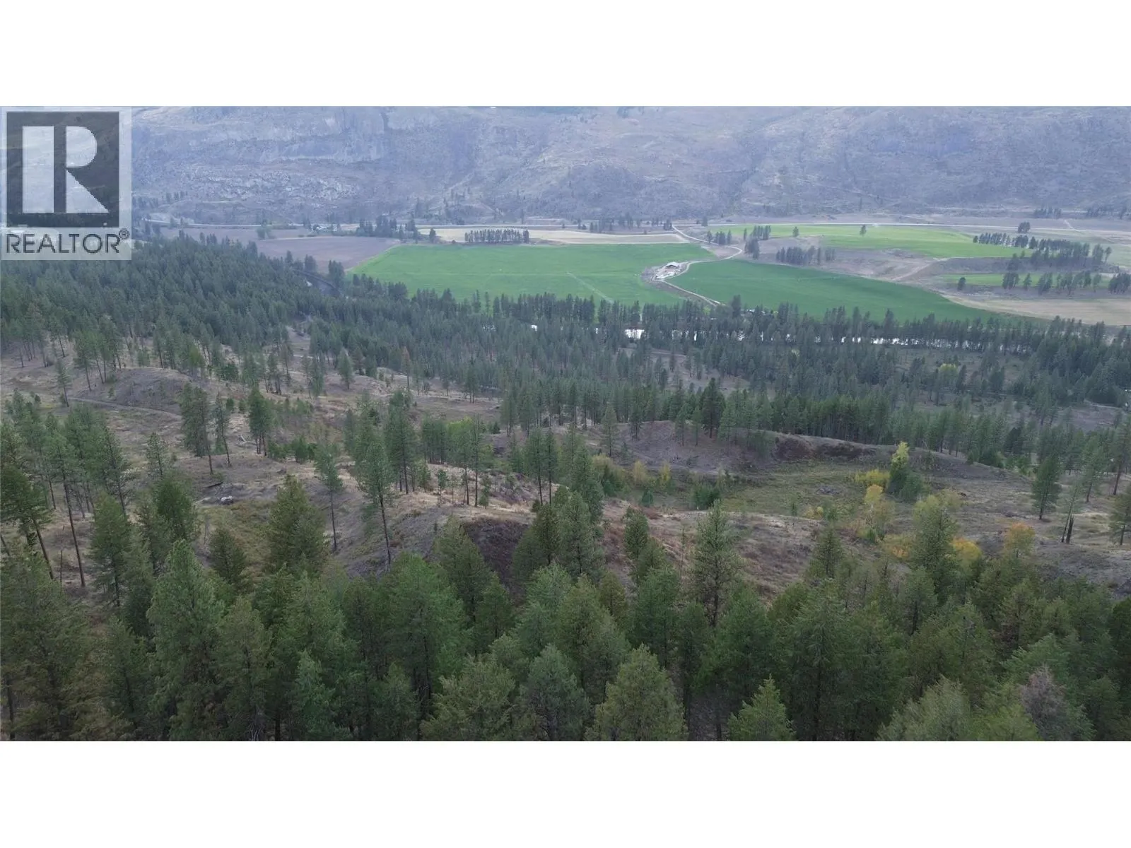 DL 1402S Kettle River E Road