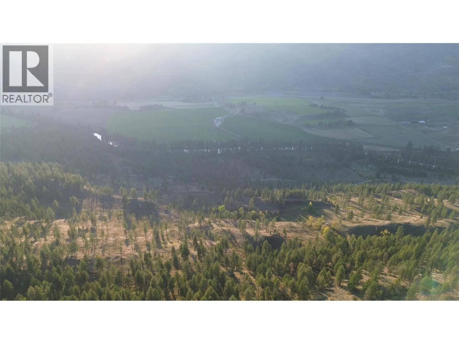 DL 1402S Kettle River E Road