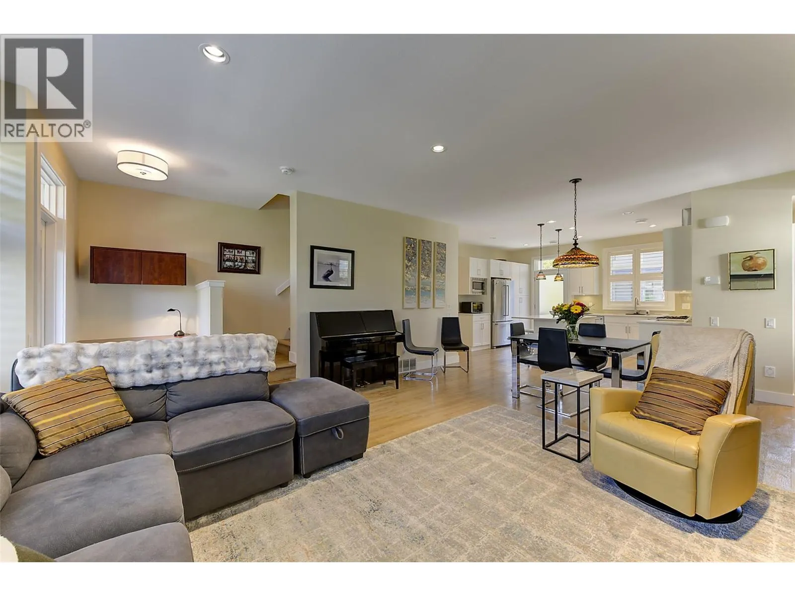 1102 Cameron Avenue Unit# 25