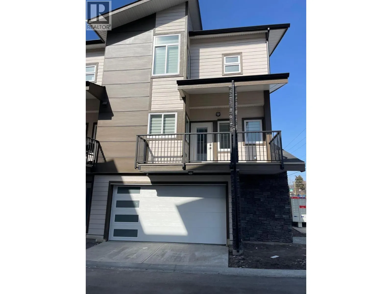 1354 Rutland Road N Unit# 1