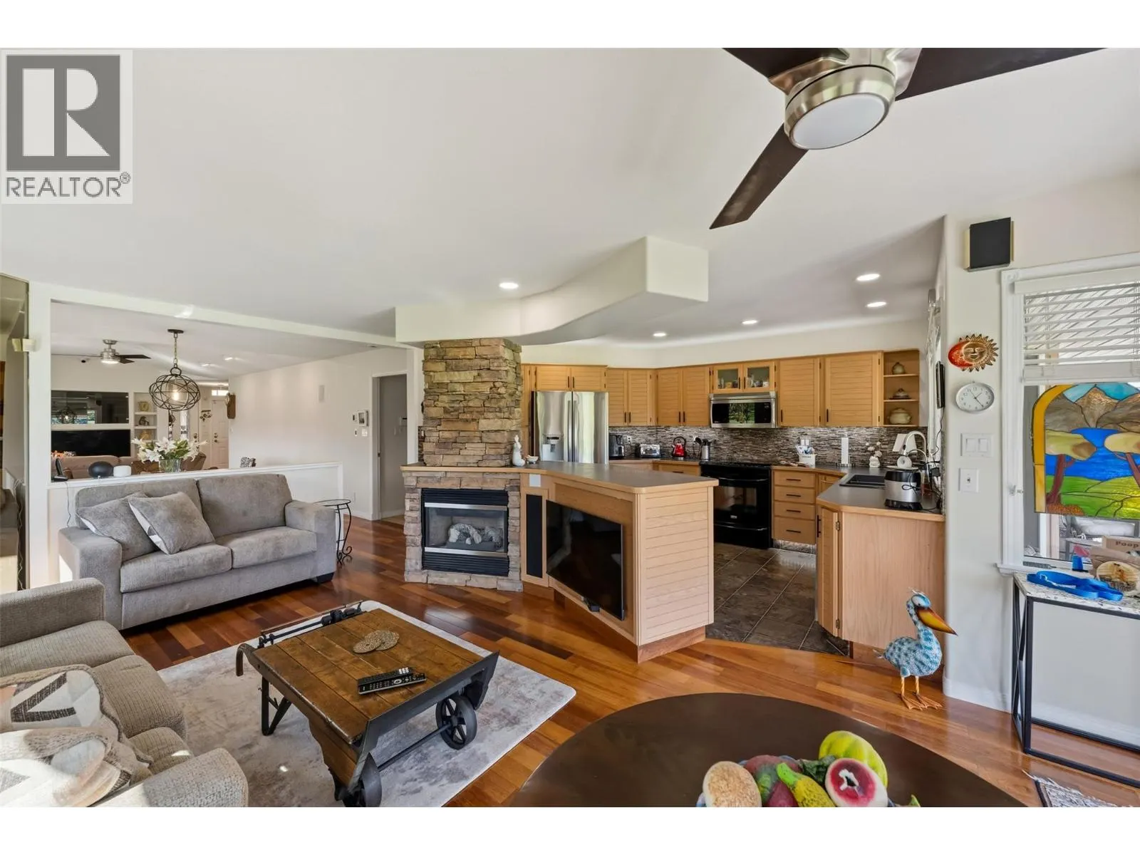 801 Comox Street Unit# 116